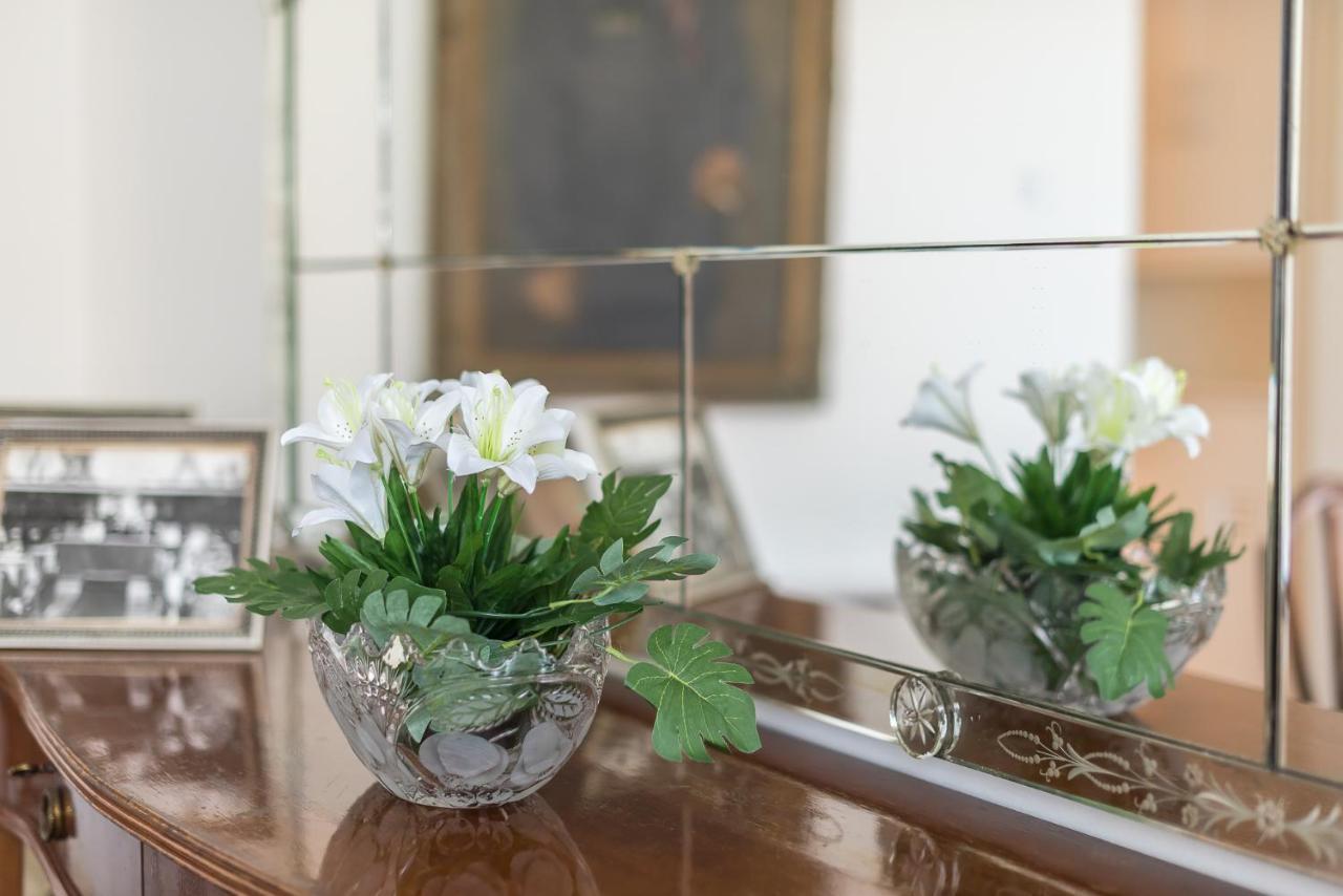 Athenean Classic Apartment At Acropolis Museum & Metro Atenas Exterior foto